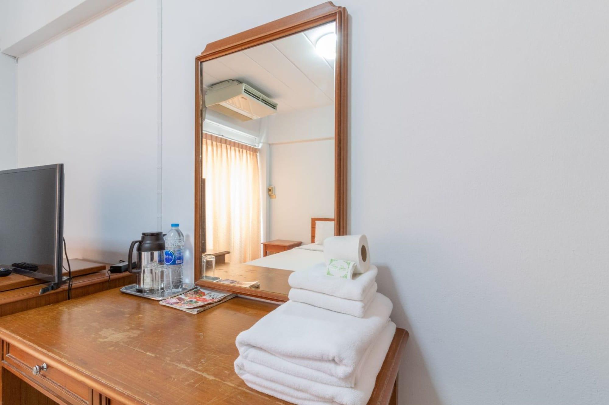 Siam Palace Hotel Bangkok Ngoại thất bức ảnh