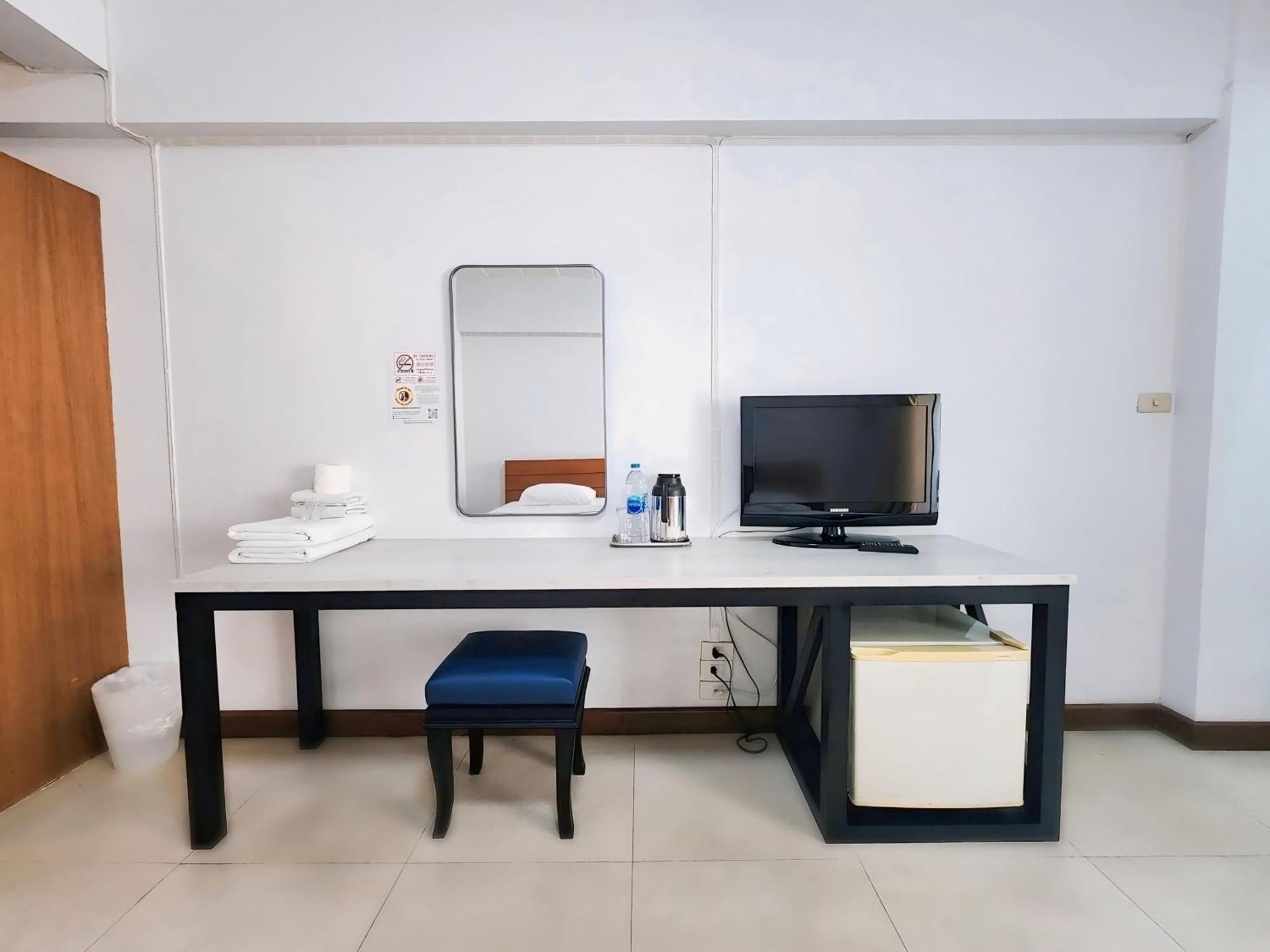Siam Palace Hotel Bangkok Ngoại thất bức ảnh